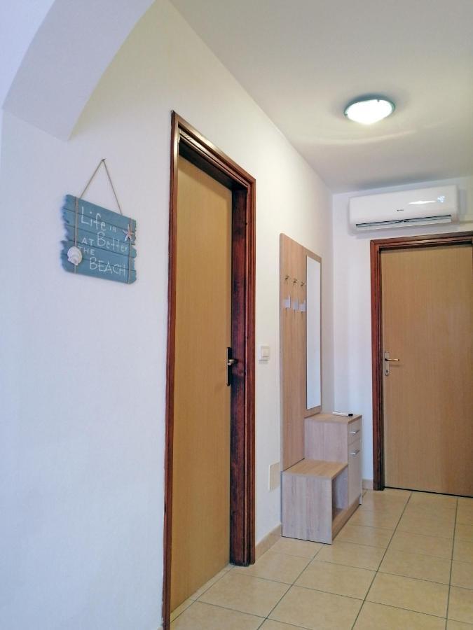 Apartment Suzie Q - Intermezzo With Sea View Rabac Bagian luar foto